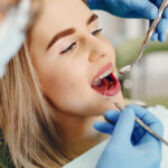 شفاف و بی‌نقص؛ چگونه ارتودنسی نامرئی انقلابی در طراحی لبخندهای مدرن ایجاد کرده است